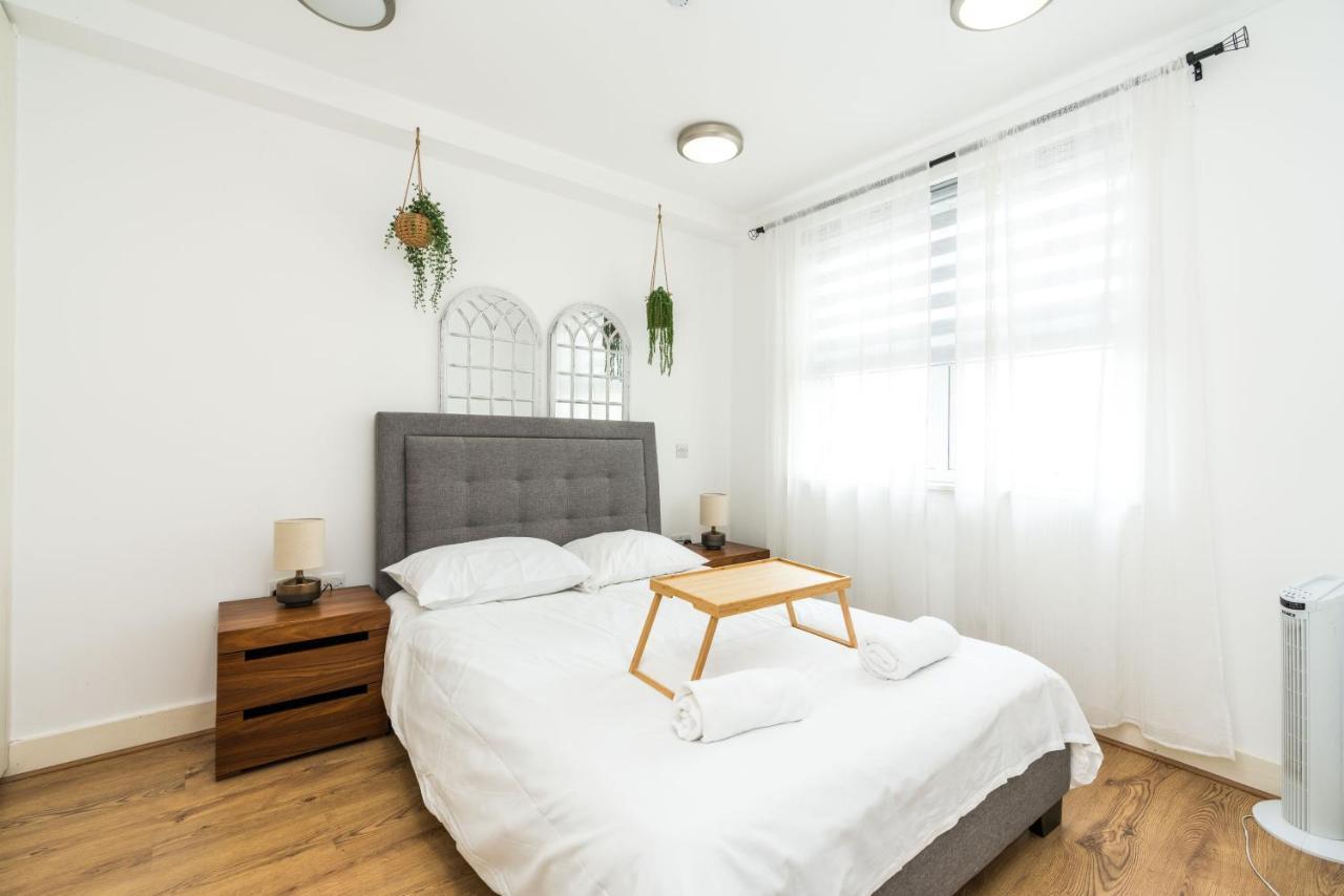 Amazing 2 Bedroom / Earls Court / Kensington 런던 외부 사진